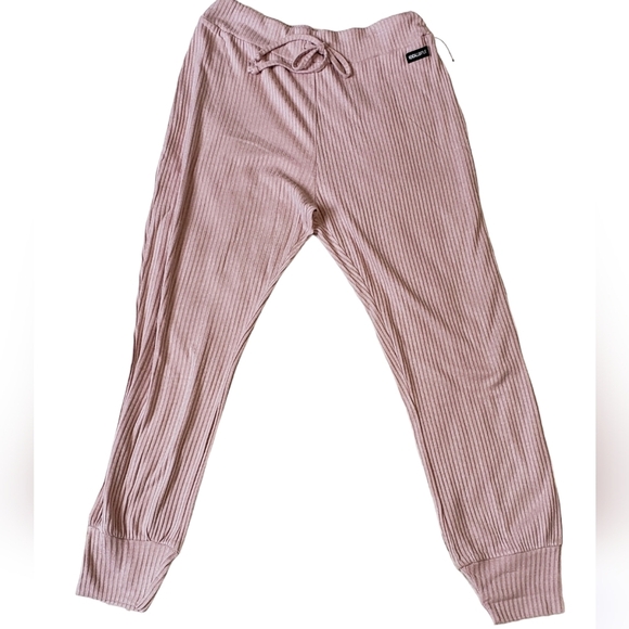 Kendall & Kylie Rib Jogger Pink Sand - Picture 1 of 5